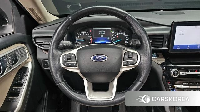 Ford Explorer 6th Generation 2021 Белый из Кореи, фото 4