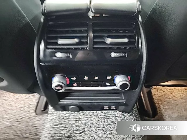 BMW 6 Series GT (G32) 2021 Черный из Кореи, фото 4