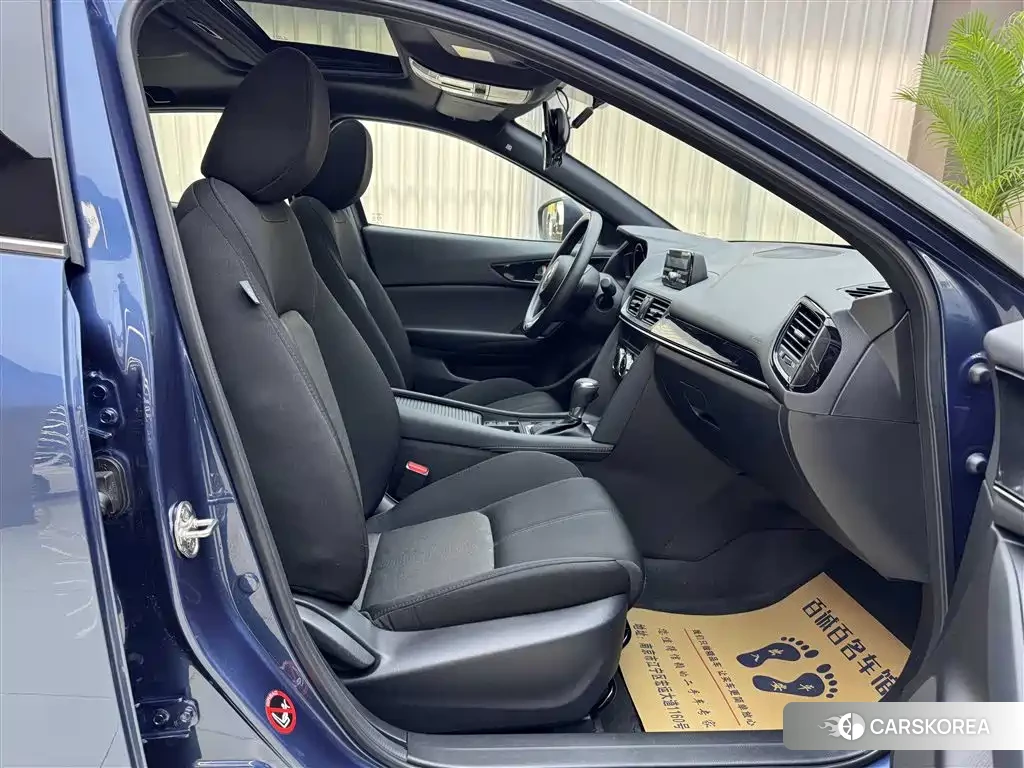Mazda CX-4 2022 Синий из Китая, фото 4