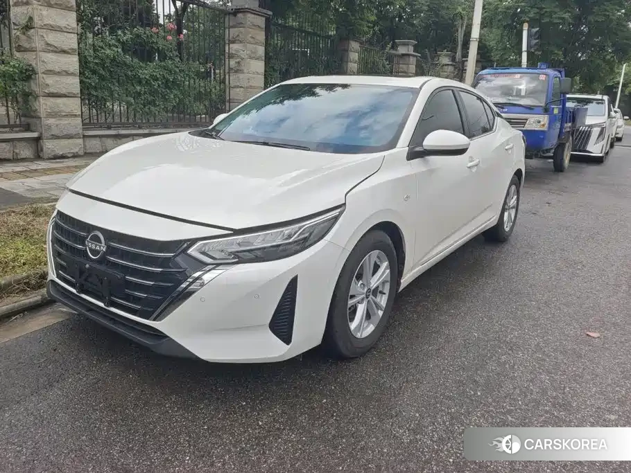 Nissan Sylphy 2026 Белый из Китая, фото 4