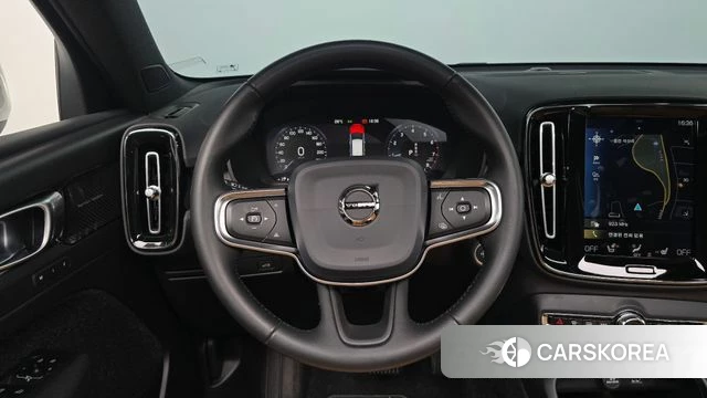 Volvo XC40 2020 Белый из Кореи, фото 4