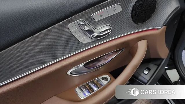 Mercedes-Benz E-Class W213 2018 Черный из Кореи, фото 4