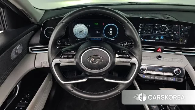 Hyundai Avante (CN7) 2022 Серебристо-серый из Кореи, фото 4