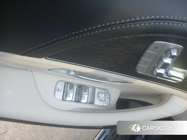 Mercedes-Benz GLE-Class W167 2025 Черный из Кореи, фото 4