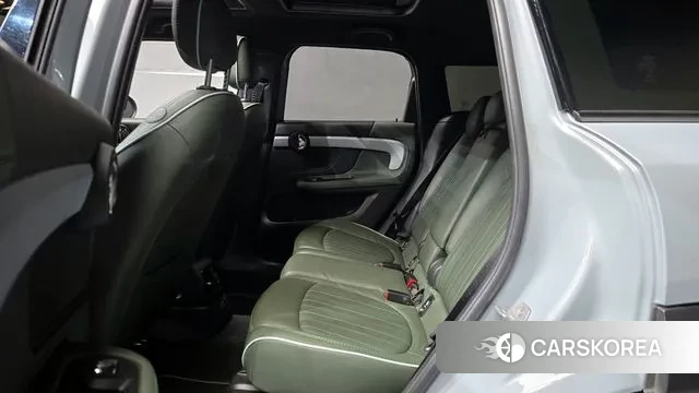 Mini Cooper Countryman 2023 Цвет галактики из Кореи, фото 4