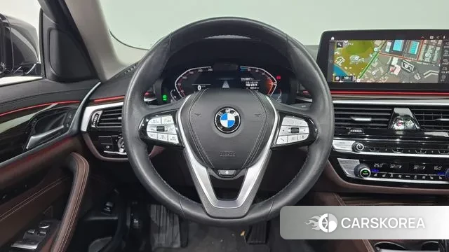 BMW 5 Series (G30) 2023 Серый из Кореи, фото 4