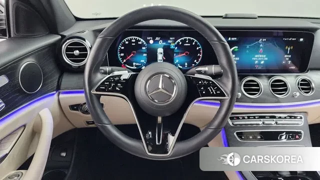 Mercedes-Benz E-Class W213 2023 Черный из Кореи, фото 4