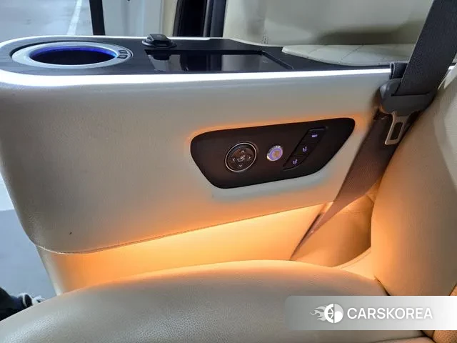 Kia Carnival 4th generation 2020 Белый из Кореи, фото 4