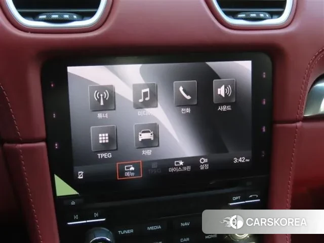 Porsche 718 Boxster 2023 Светло-серебряный цвет из Кореи, фото 4