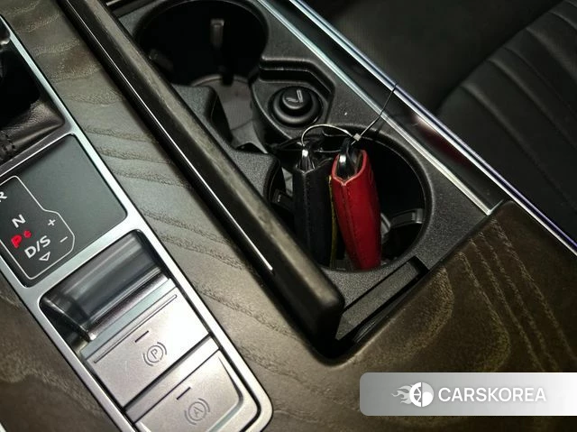 Audi A6 (C8) 2021 Белый из Кореи, фото 4