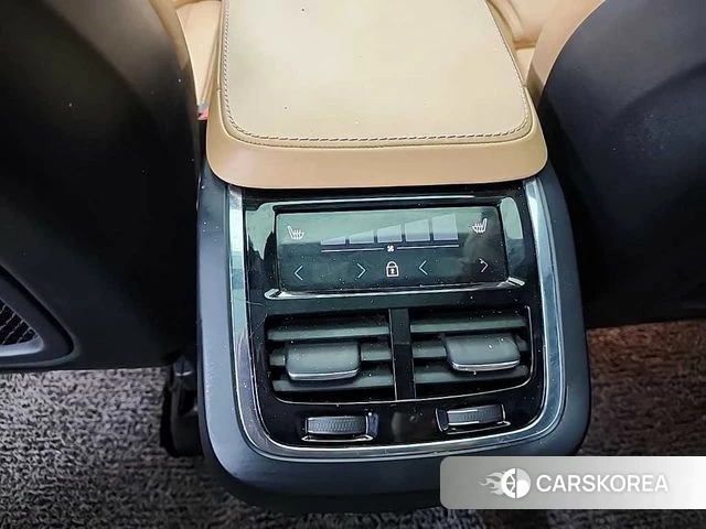 Volvo XC90 second Generation 2018 Серебристо-серый из Кореи, фото 4