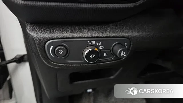 Chevrolet (GM Daewoo) Trailblazer 2020 Белый из Кореи, фото 4