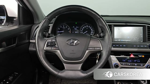 Hyundai Avante AD 2018 Белый из Кореи, фото 4