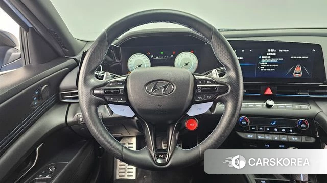 Hyundai Avante (CN7) 2021 Светло-серебряный цвет из Кореи, фото 4