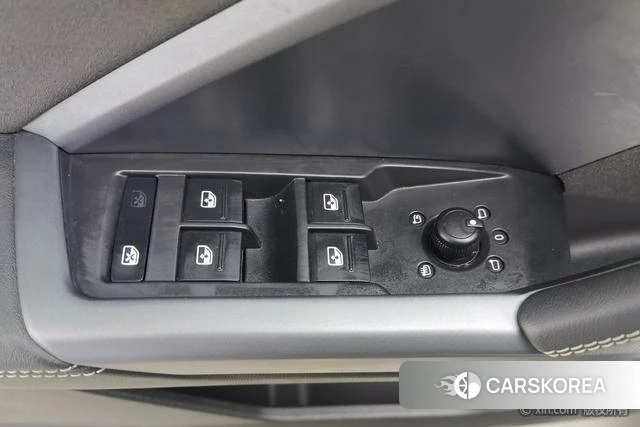 Audi Q3 2024 Белый из Китая, фото 4