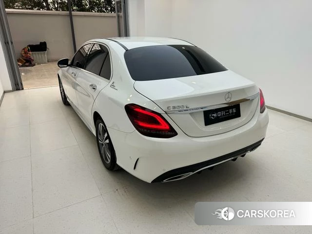 Mercedes-Benz Class C 2020 Белый из Китая, фото 4