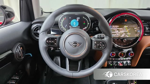 Mini Cooper S 2024 Красный из Кореи, фото 4