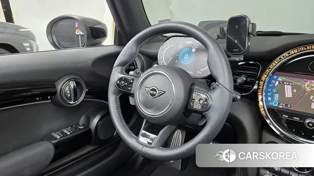 Mini Cooper S Convertible 2022 Жемчужный цвет из Кореи, фото 4