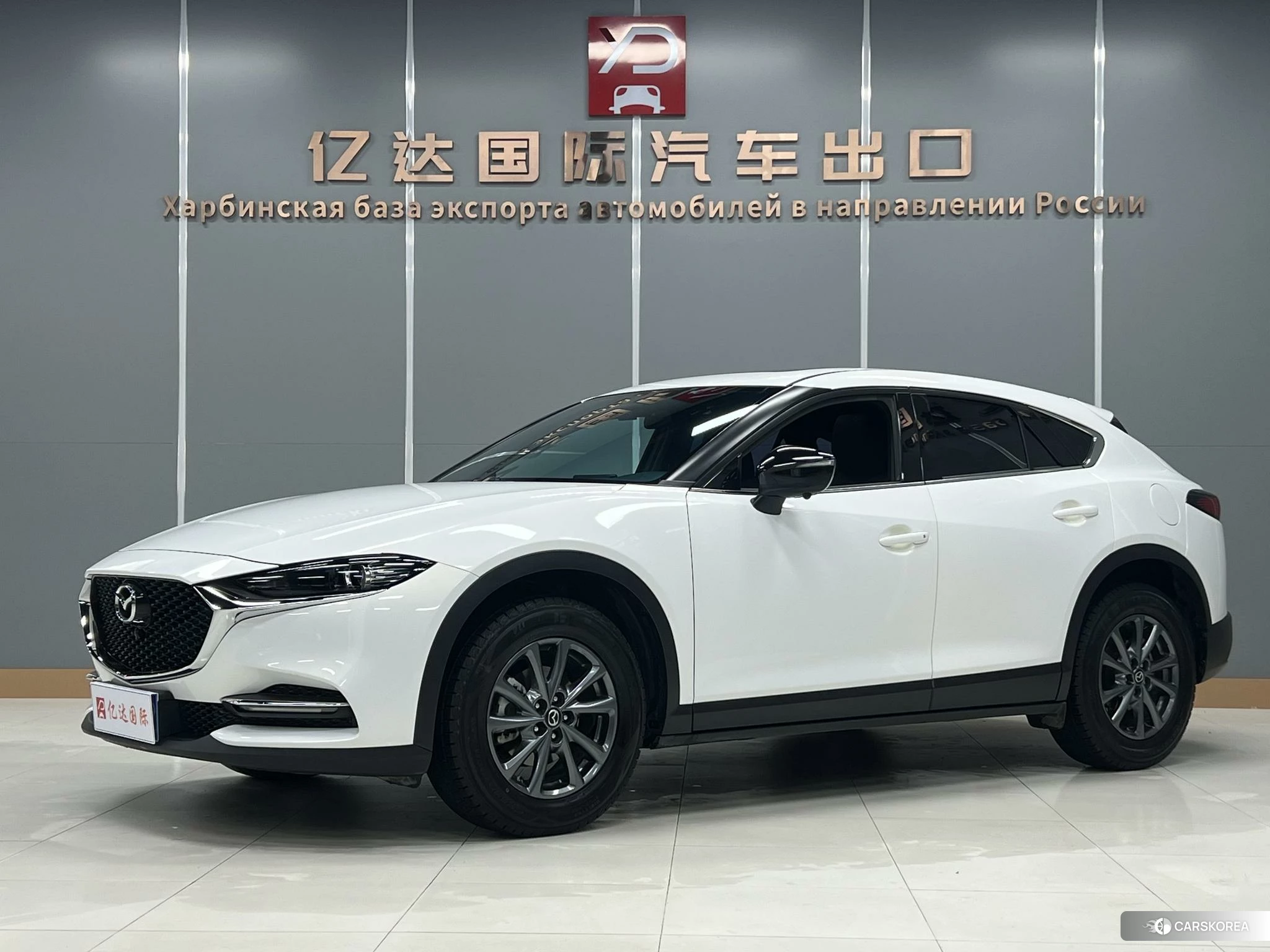 Mazda CX-4 2020 Белый из Китая, фото 4