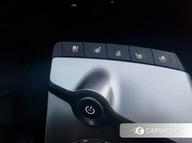 Kia EV6 2021 Белый из Кореи, фото 4