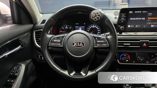 Kia Seltos 2019 Белый из Кореи, фото 4