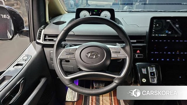 Hyundai Staria 2023 Белый из Кореи, фото 4
