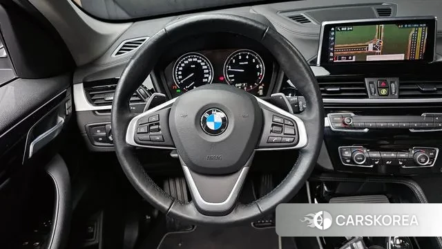 BMW X1 (F48) 2022 Черный из Кореи, фото 4