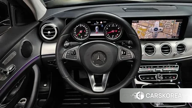 Mercedes-Benz E-Class W213 2018 Черный из Кореи, фото 4