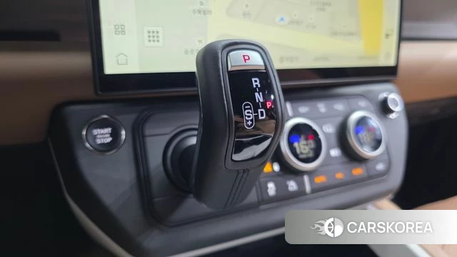 Land Rover Defender (L663) 2026 Черный из Кореи, фото 4