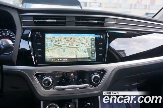 Ssangyong Beautiful Korando 2023 Белый из Кореи, фото 4