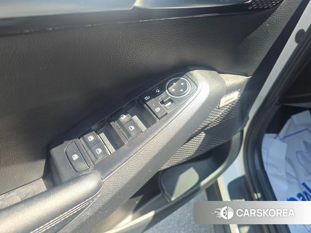 Kia Seltos 2021 Белый из Кореи, фото 4