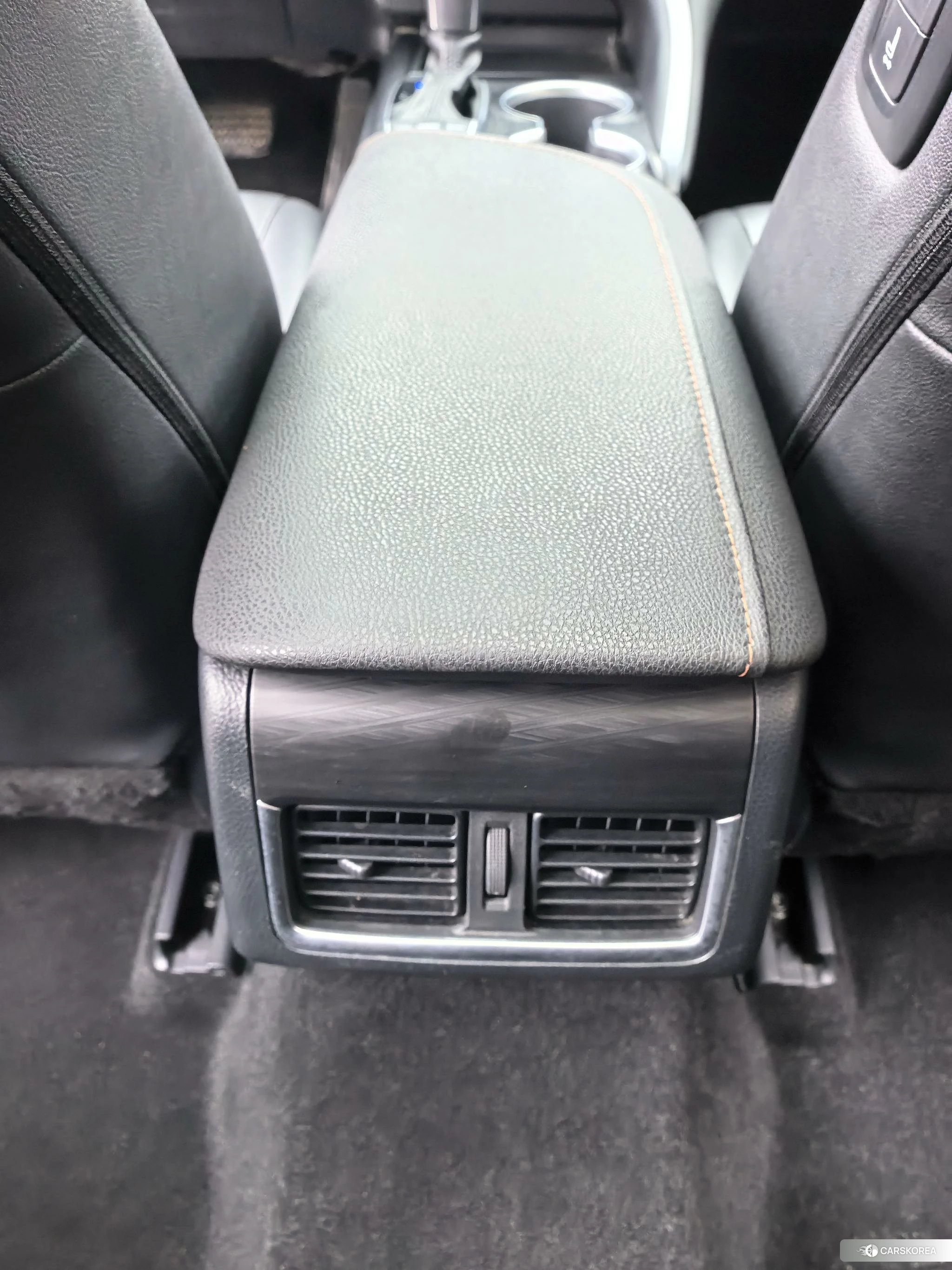 Toyota Camry 2021 Шампань из Китая, фото 4