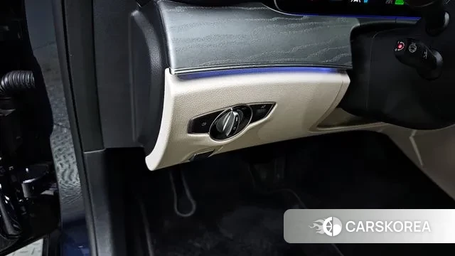 Mercedes-Benz E-Class W213 2022 Синий из Кореи, фото 4