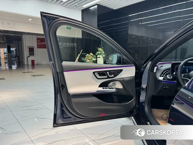Mercedes-Benz E-class 2024 Синий из Китая, фото 4