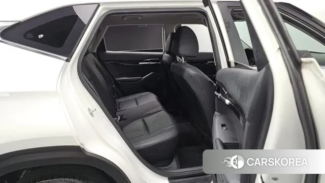 Kia Seltos 2022 Белый из Кореи, фото 4