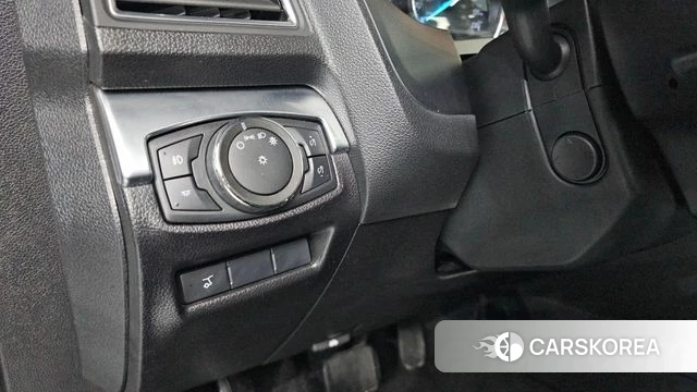 Ford Explorer 2018 Белый из Кореи, фото 4
