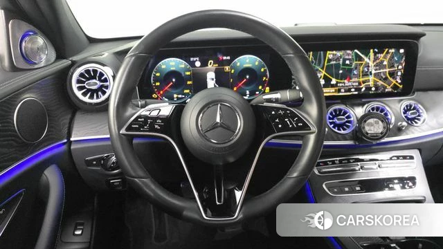 Mercedes-Benz E-Class W213 2022 Белый из Кореи, фото 4
