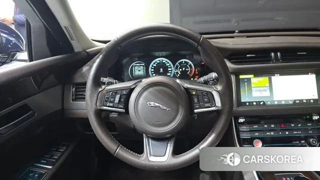 Jaguar XF (X260) 2018 Синий из Кореи, фото 4