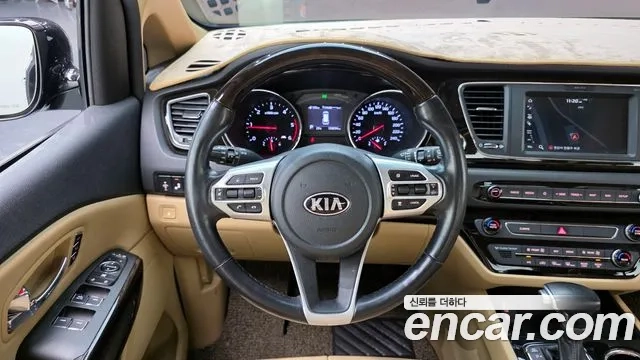 Kia The New Carnival 2018 Черный из Кореи, фото 4
