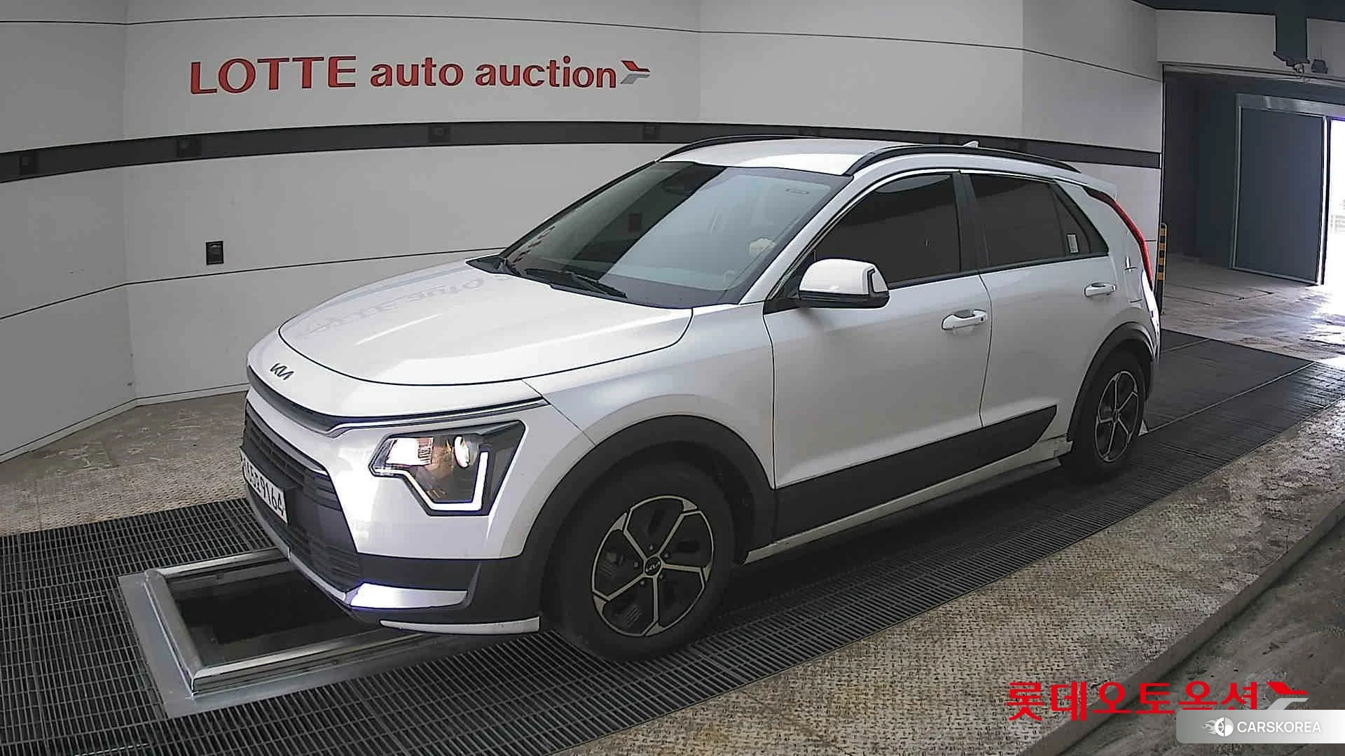 Kia Niro Hybrid 2022 Snow White Pearl (optional) из Кореи, фото 4