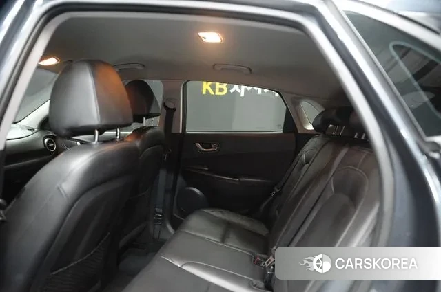 Hyundai Kona 2018 Темно-зеленый из Кореи, фото 4