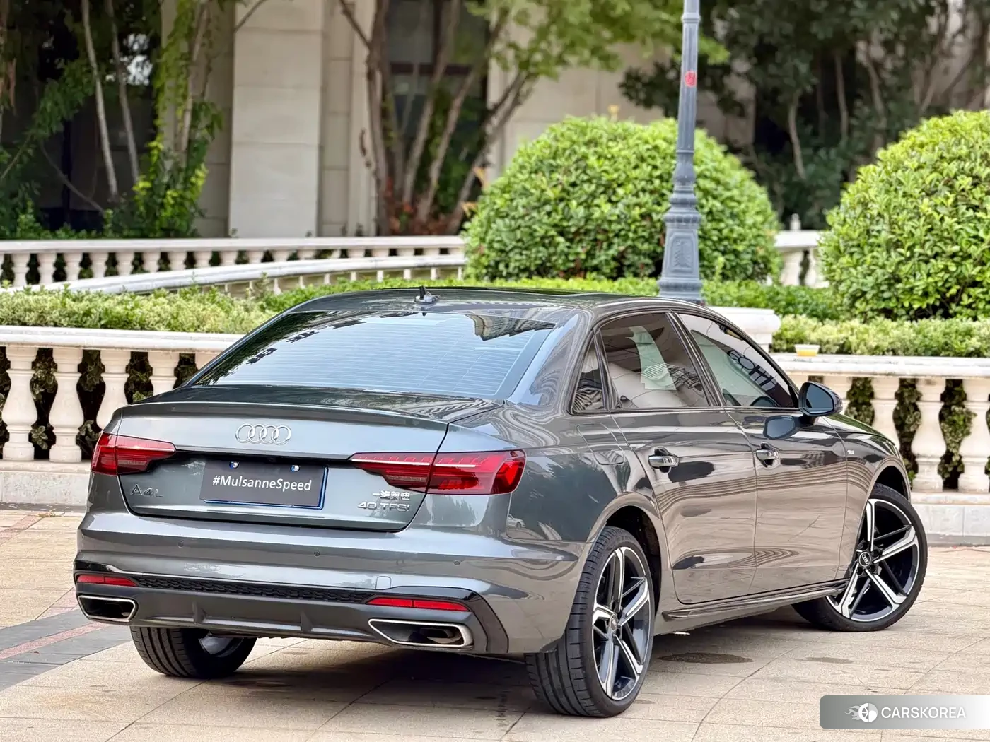 Audi A4L 2024 Silver/gray из Китая, фото 4