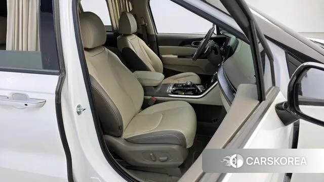 Kia Carnival 4th generation 2022 Белый из Кореи, фото 4