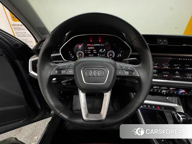 Audi Q3 (F3) 2025 Серый из Кореи, фото 4