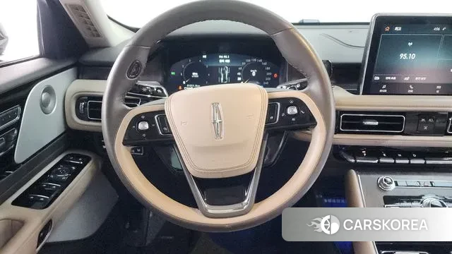 Lincoln Aviator 2nd generation 2022 Серый из Кореи, фото 4
