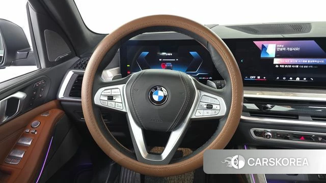 BMW X7 (G07) 2024 Черный из Кореи, фото 4