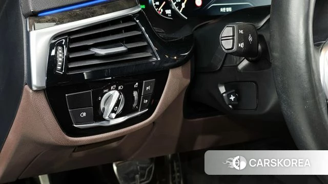 BMW 6 Series GT (G32) 2018 Серый из Кореи, фото 4