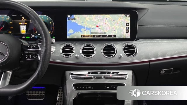Mercedes-Benz E-Class W213 2023 Белый из Кореи, фото 4
