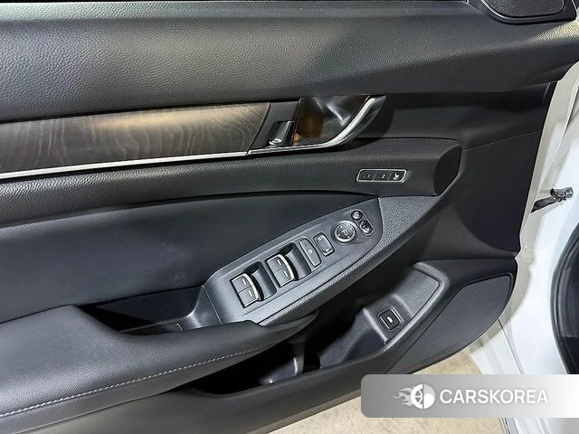 Honda Accord 10th Generation 2021 Белый из Кореи, фото 4