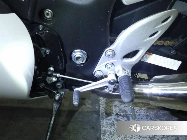 Проданный Suzuki GSX1300R HAYABUSA id 4183532 из Японии, фото 3